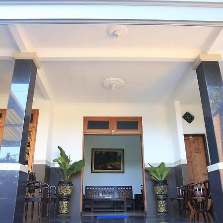 Puri Kusuma Guest House Tabanan  Exterior photo